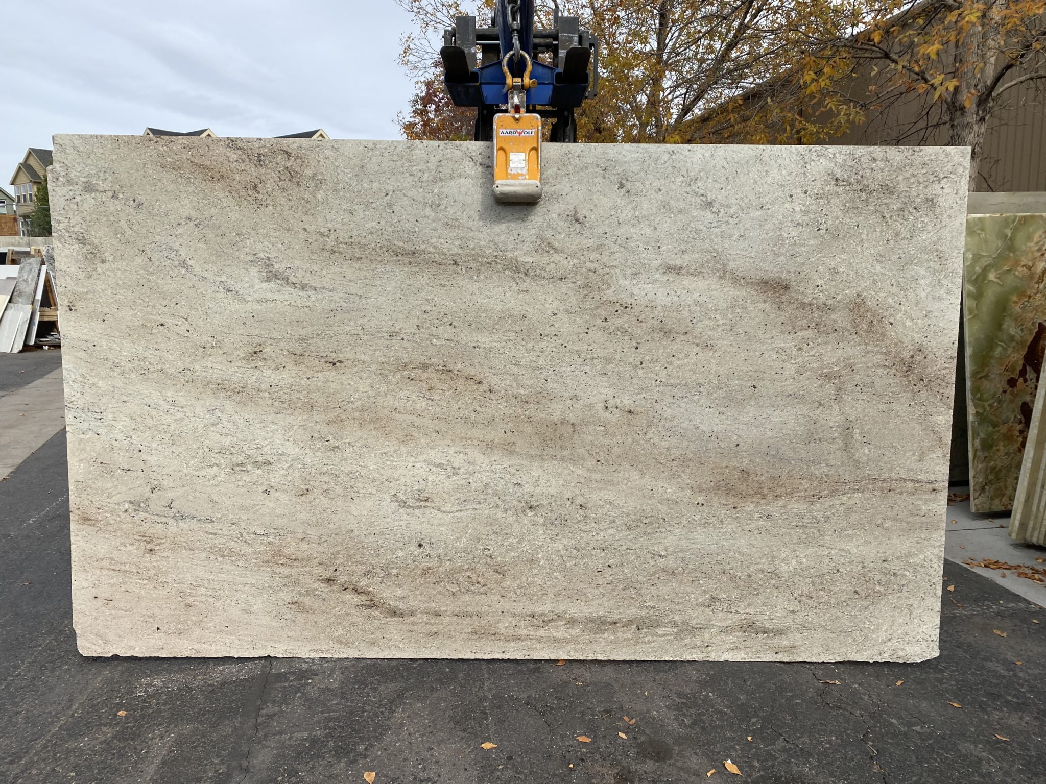 Astoria 3cm Granite #SPD351 / (77" x133") Group E