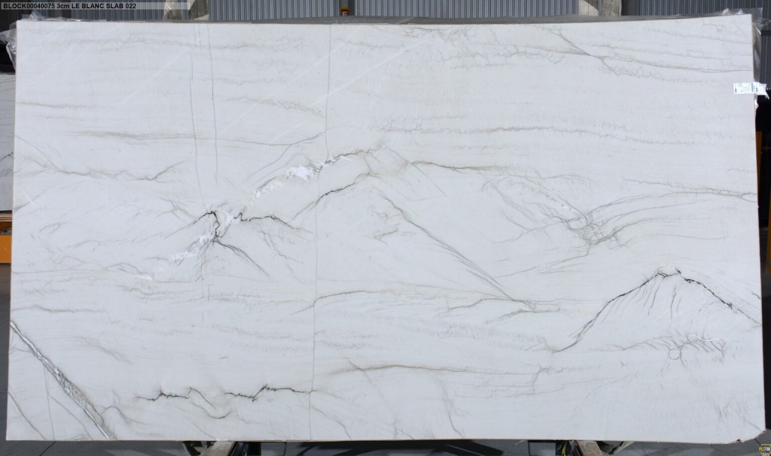 Silver Macaubas Bianco Superiore Cm Quartzite X Group I