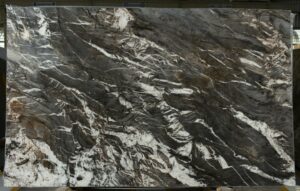 Vittara Crystal/Infamous 3cm Quartzite #0498 (129×79) Group I