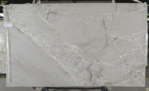 Bianco Superiore/Le Blanc 3cm Quartzite #42049 (130×77) Group H